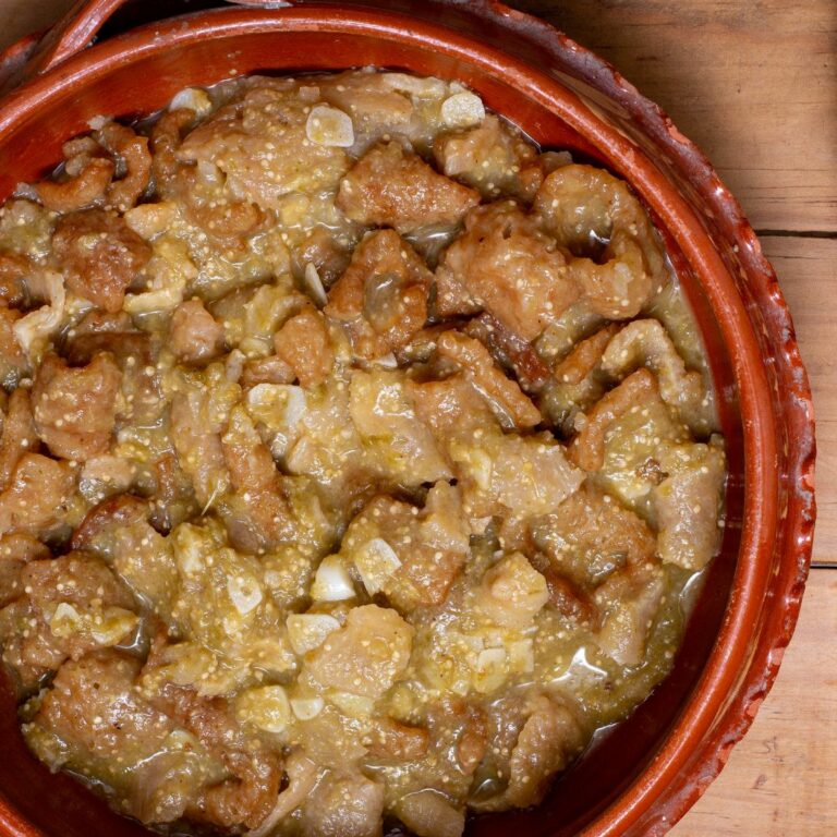 Chicharrón en Salsa Verde Chilimex